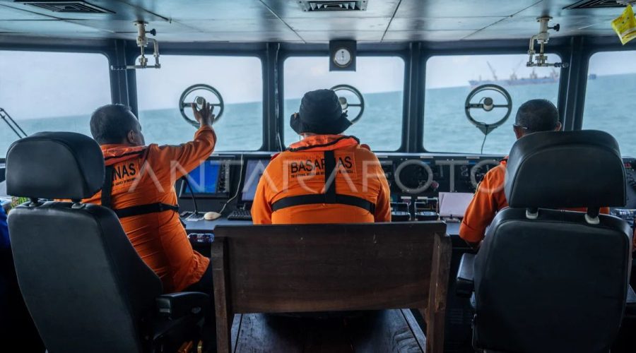 hari-kelima-operasi-sar-km-virgo-transport-8-di-laut-jawa-1pf6k-dom
