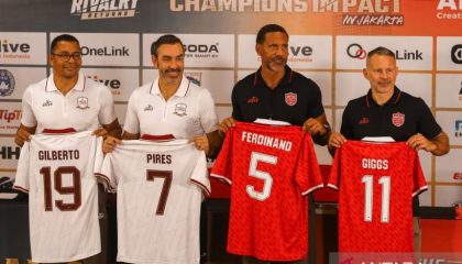 Konferensi-pers-jelang-laga-United-Legends-melawan-North-London-Legends-091026-ab-6A