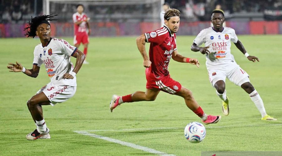 bali-united-kalahkan-persijap-101026-nhw-1