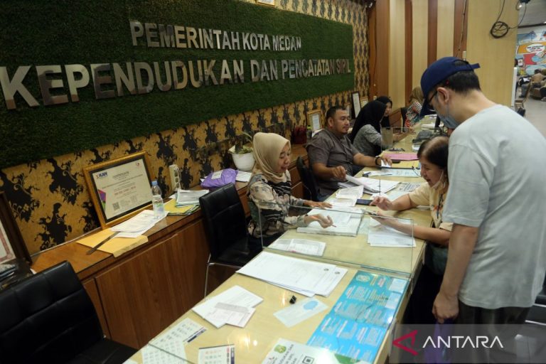 layanan-kependudukan-di-kota-medan-2870395