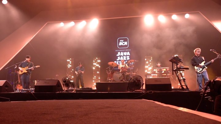 Band indie rock Korea Wave to Earth pikat audiens Java Jazz 2026