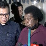 MAMA-SINTA-KONSULTASI-LAPORAN-FILM-PESTA-BABI-KE-POLDA-METRO-JAYA