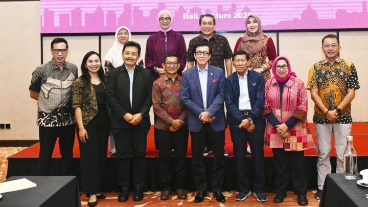 Topics Covered: BP MPR kaji penguatan kedaulatan rakyat dalam demokrasi Indonesia