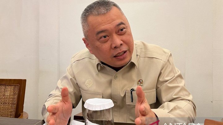 Latest Program: Menhub: Pembangunan peron kedua Stasiun JIS ditargetkan tuntas setahun