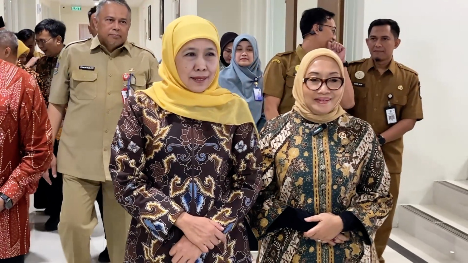 AB_GUBERNUR-JATIM-TINJAU-FASILITAS-LAYANAN-PREMIUM-DI-RSSA-MALANG