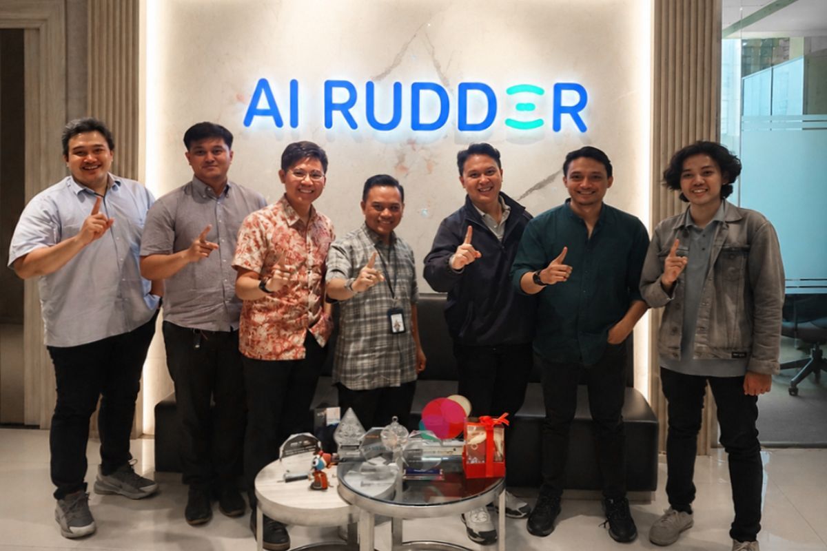 Adira-dan-AI-Rudder