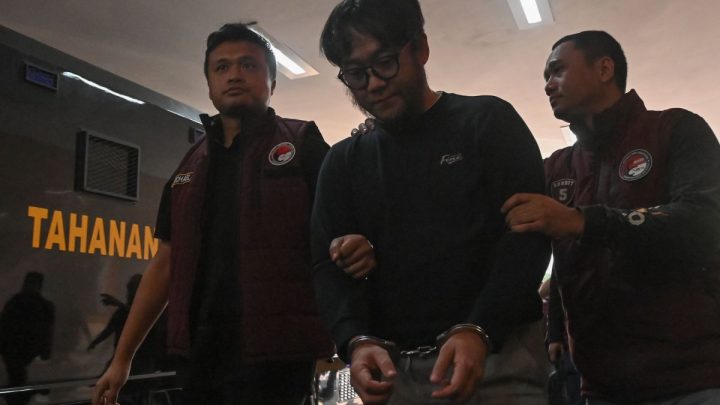 Key Discussion: Hukum kemarin, KPK geledah Imigrasi Denpasar hingga Frans Antoni