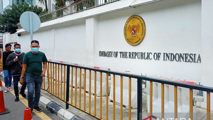 Facing Challenges: KJRI Johor lindungi WNI korban penganiayaan majikan di Malaysia