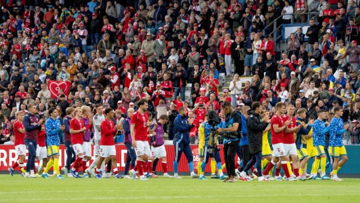Christian Eriksen kolaps – laga Denmark versus Ukraina dihentikan