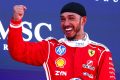 Bos Mercedes tak ingin bersaing dengan Hamilton