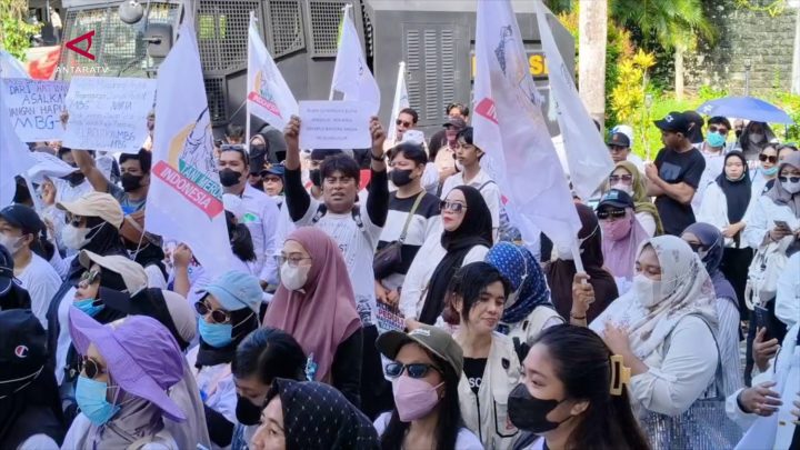 Latest Program: Elemen masyarakat Kaltara gelar aksi dukung MBG