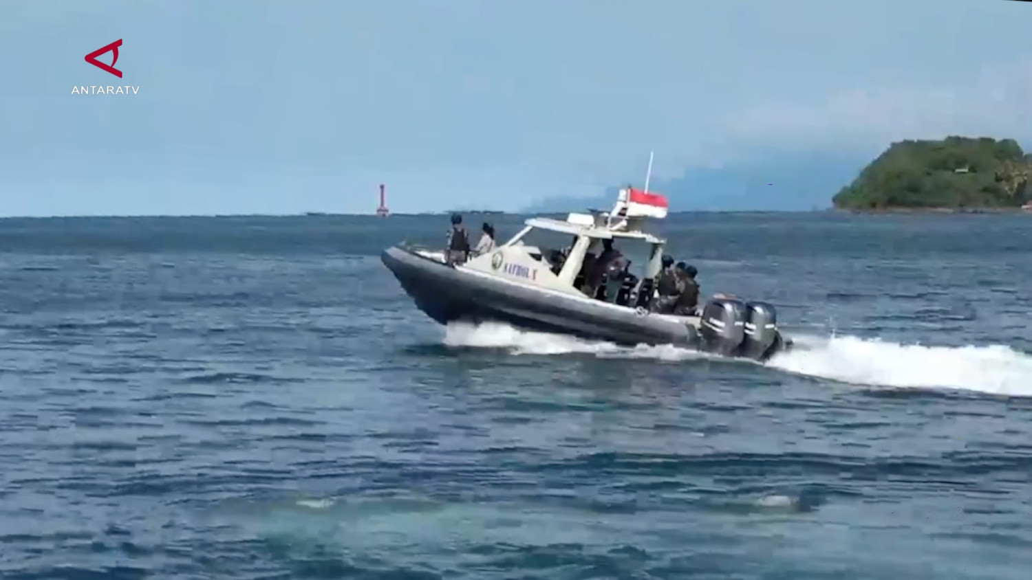 TNI-AL-GALAKKAN-OPERASI-CENDERAWASIH-PERKUAT-PENGAMANAN-PERAIRAN-PAPUA