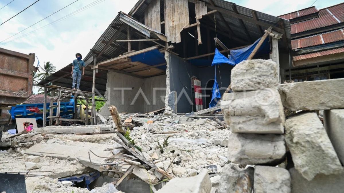 dampak-gempa-bumi-m67-di-sigi-1o60s-dom