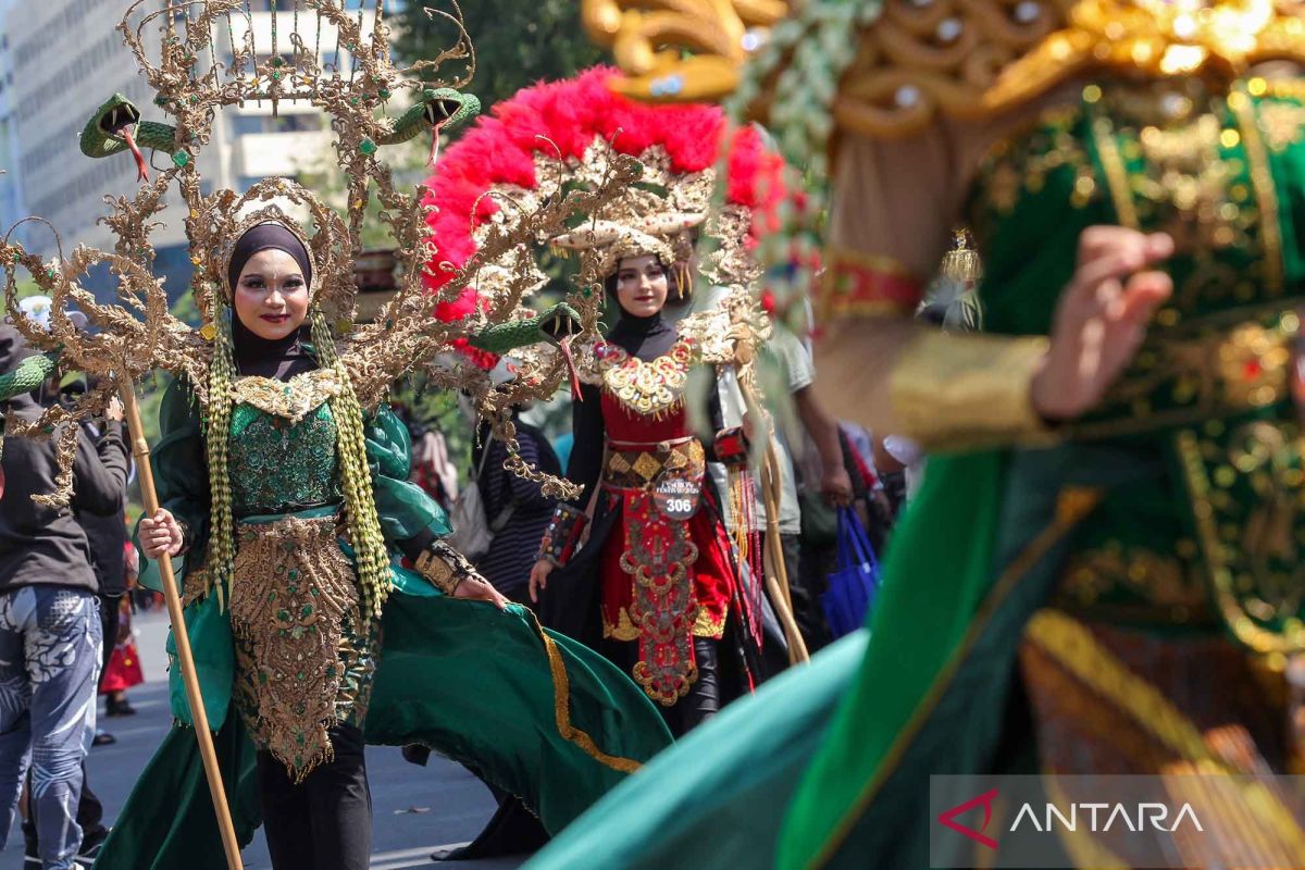 surabaya-fashion-festival-210626-Ds-4
