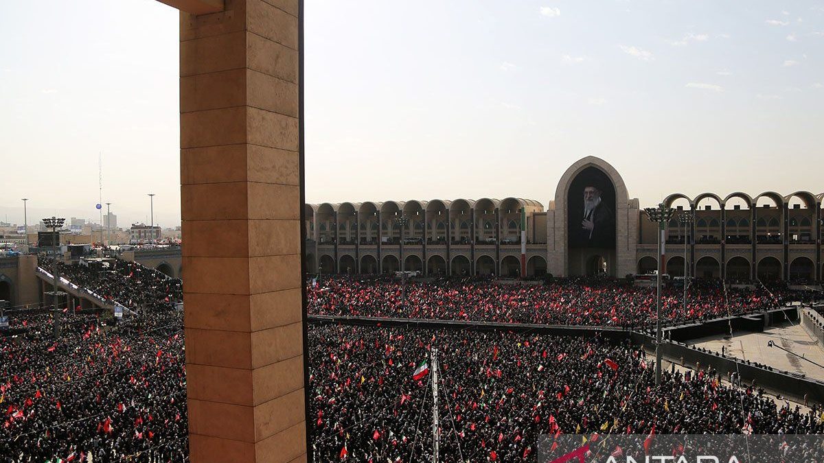 FUNERAL_CEREMONY_HELD_IN_TEHRAN_FOR_FORMER_IRANIAN_SUPREME_LEADER_ALI_KHAMENEI3