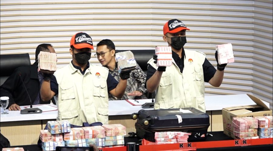 KPK-PERKETAT-PENGAMANAN-DATA-USAI-PEGAWAINYA-JADI-TERSANGKA