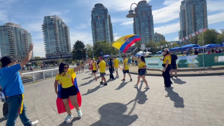 Suporter meriahkan pertandingan terakhir Piala Dunia di Vancouver