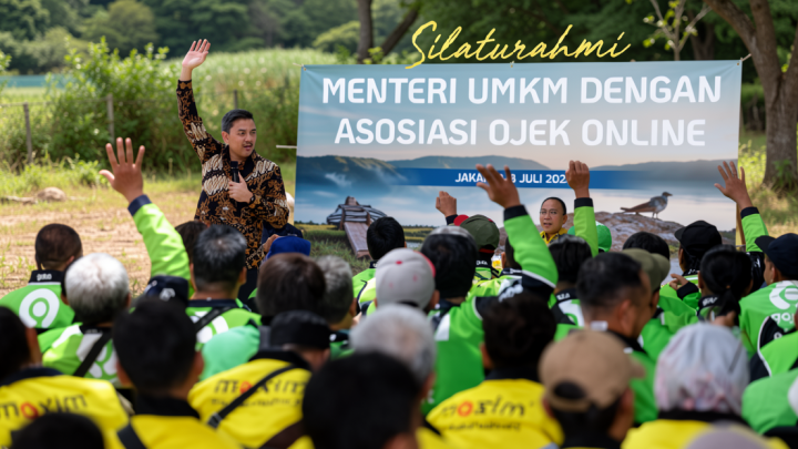 New Policy: Menteri UMKM: Mayoritas pengemudi ojol pilih berstatus pengusaha mikro