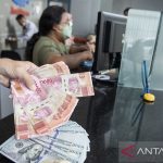 antarafoto-rupiah-melemah-terhadap-dollar-030123-adm-5