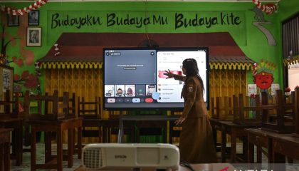 dki-jakarta-terapkan-pembelajaran-jarak-jauh-2858524