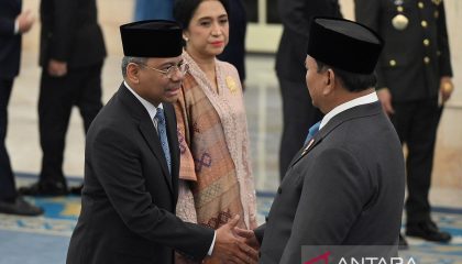 prabowo-lantik-suahasil-sebagai-menkeu-140926-app-4_2